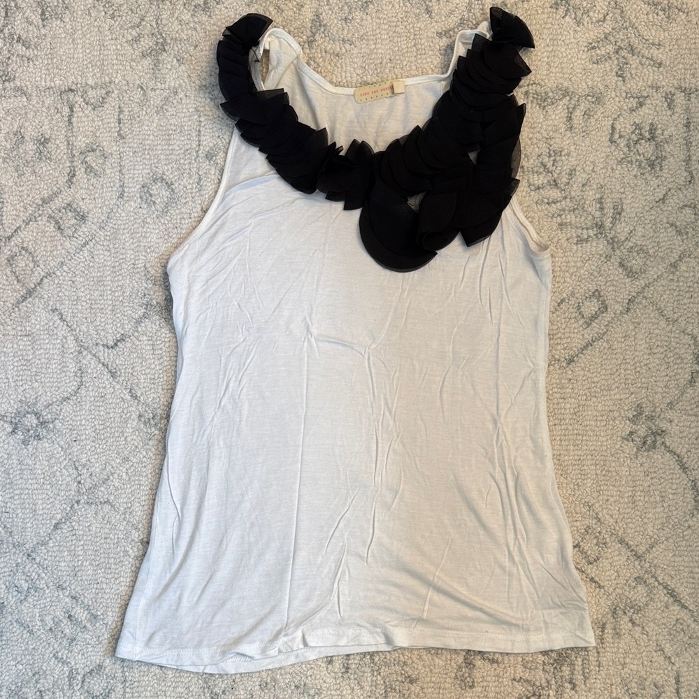 Pins & Needles White Tank with Black Floral Neck Trim